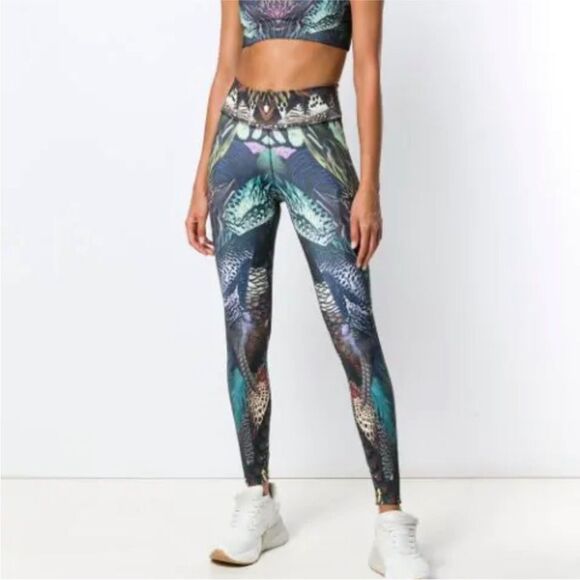 NIKE | Jungle Safari Feather Animal Print Dri-Fit Leggings Women’s Size Medium - Picture 1 of 9